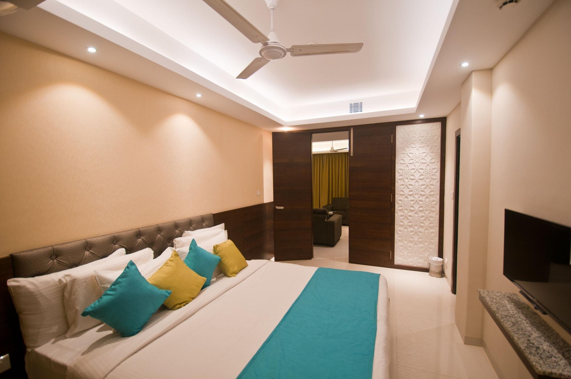 Hotel Calangute Towers Buitenkant foto