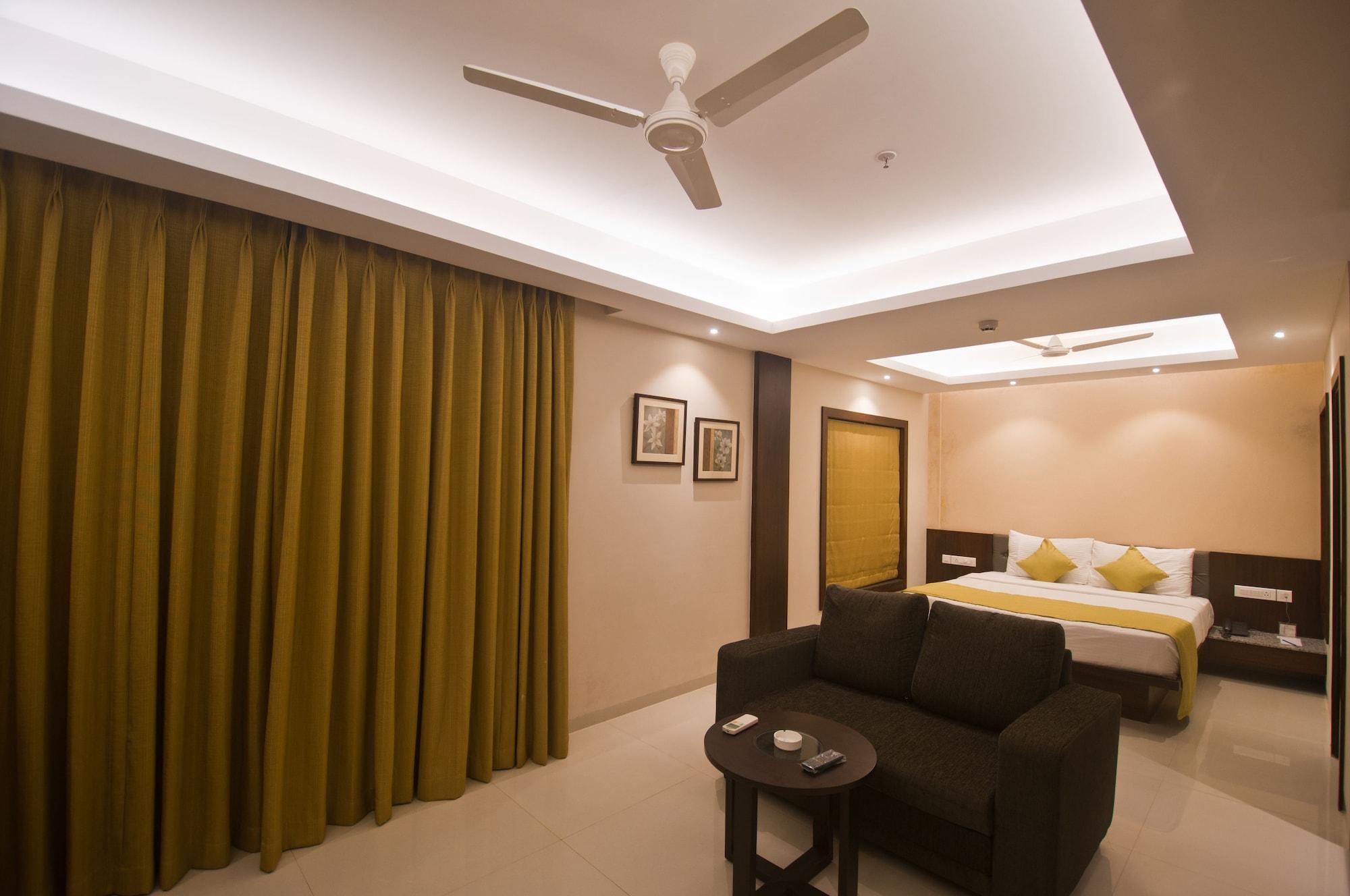 Hotel Calangute Towers Buitenkant foto