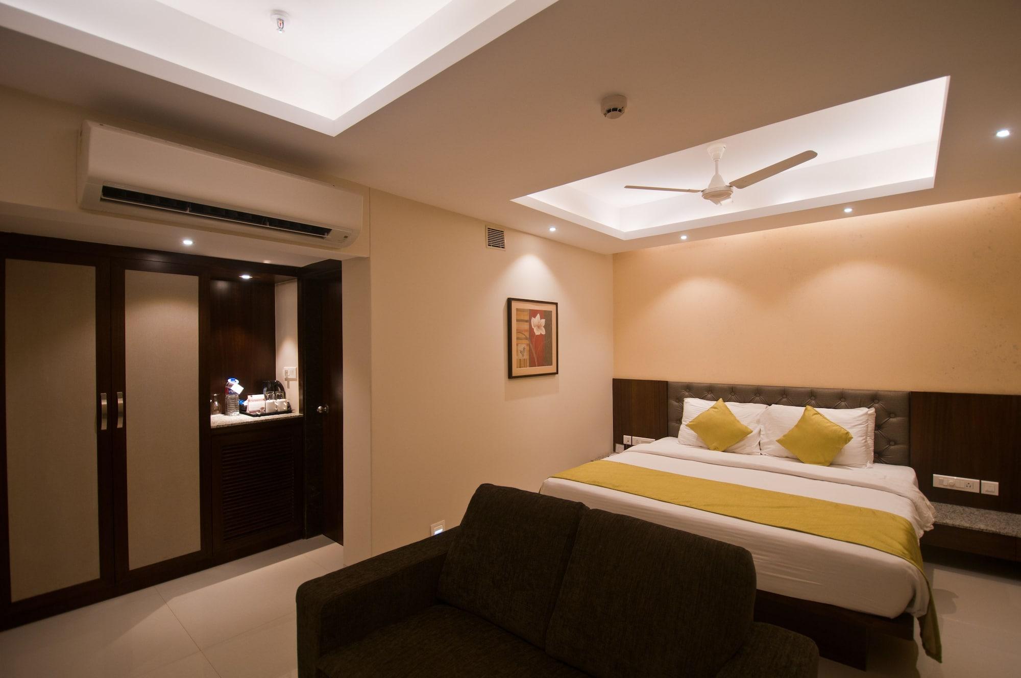 Hotel Calangute Towers Buitenkant foto