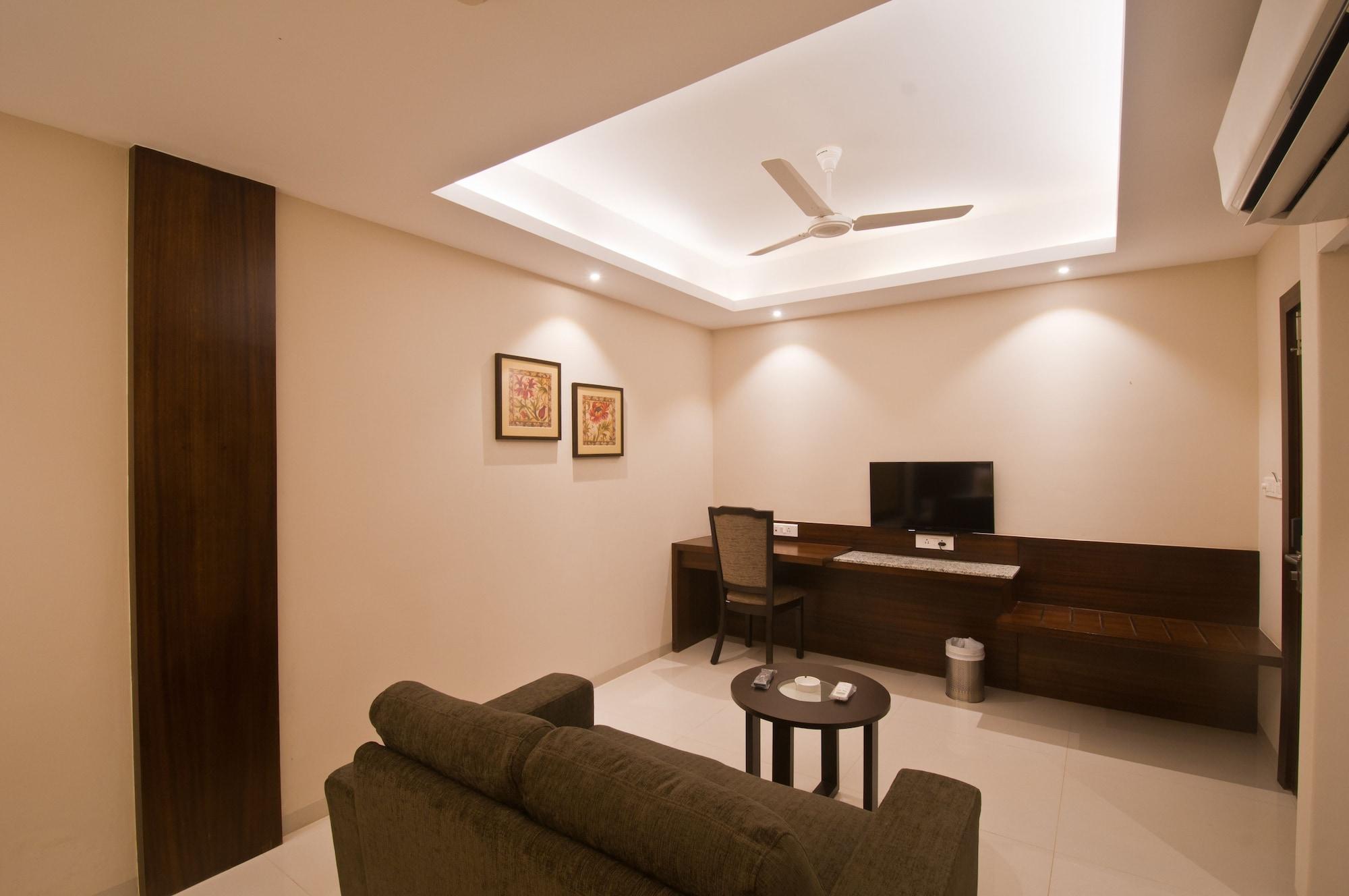 Hotel Calangute Towers Buitenkant foto