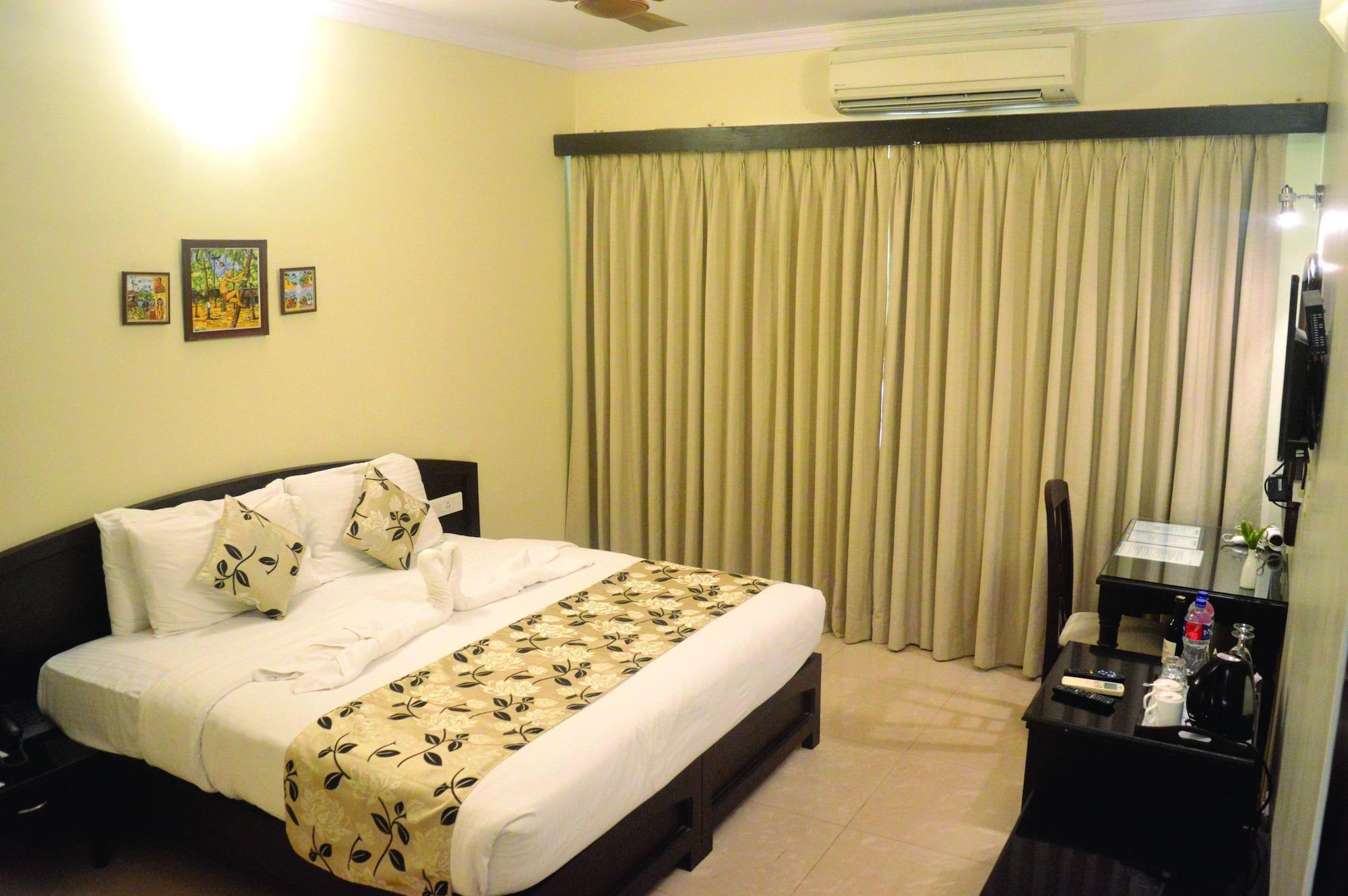 Hotel Calangute Towers Buitenkant foto